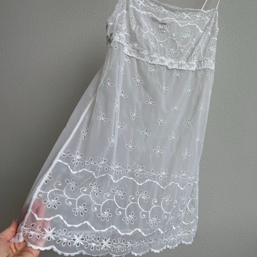 VINTAGE Victoria’s Secret Bridal Eyelet Lace Lingerie Slip Gown Chemise Size S - Picture 2 of 6